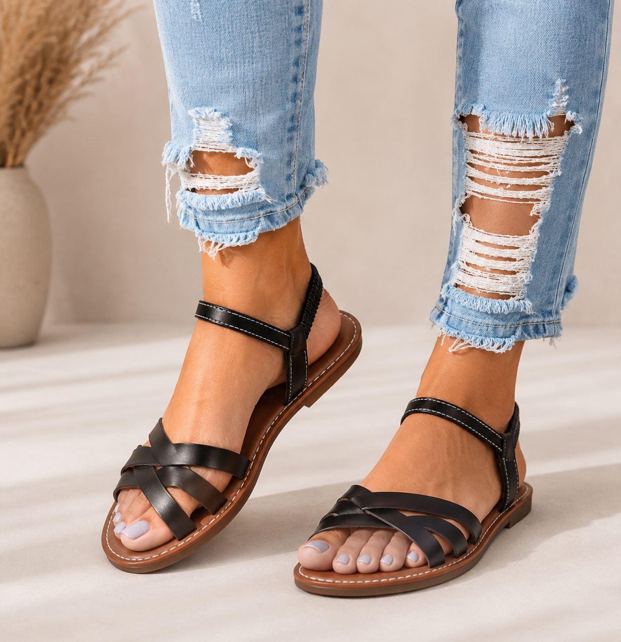 Sandalias planas de mujer con tiras cruzadas - Gema