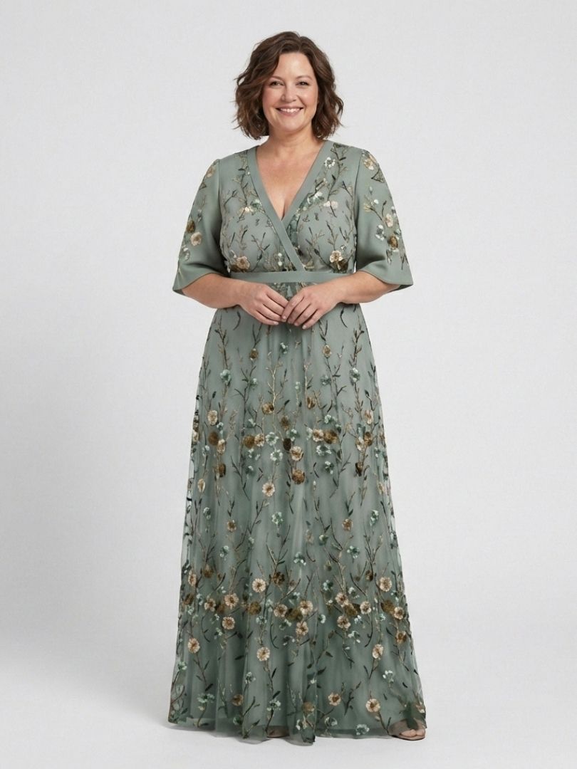 Evadne - Vestido largo con cuello en V bordado